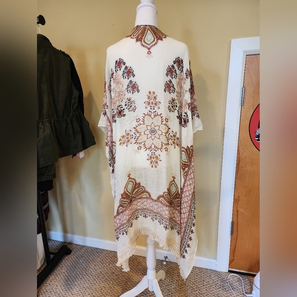 Lovestitch long kaftan - Picture 3 of 10